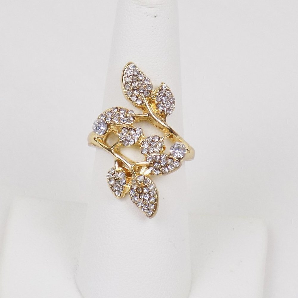 sz 6.5 vintage art deco boho chic cute leaf leaves statement ring CZ